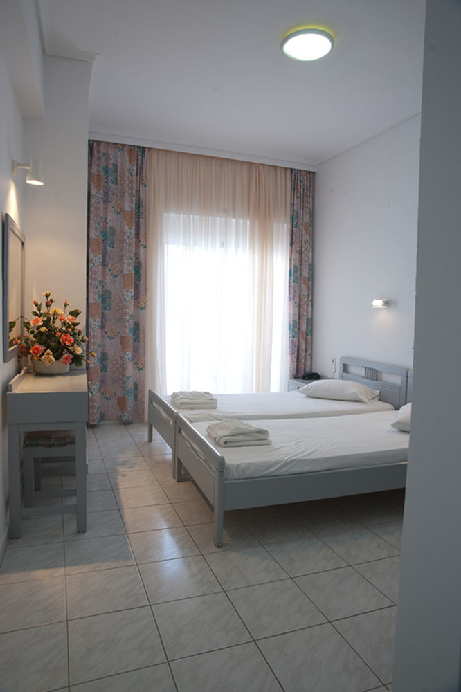 Kristall Suites Сталос Экстерьер фото